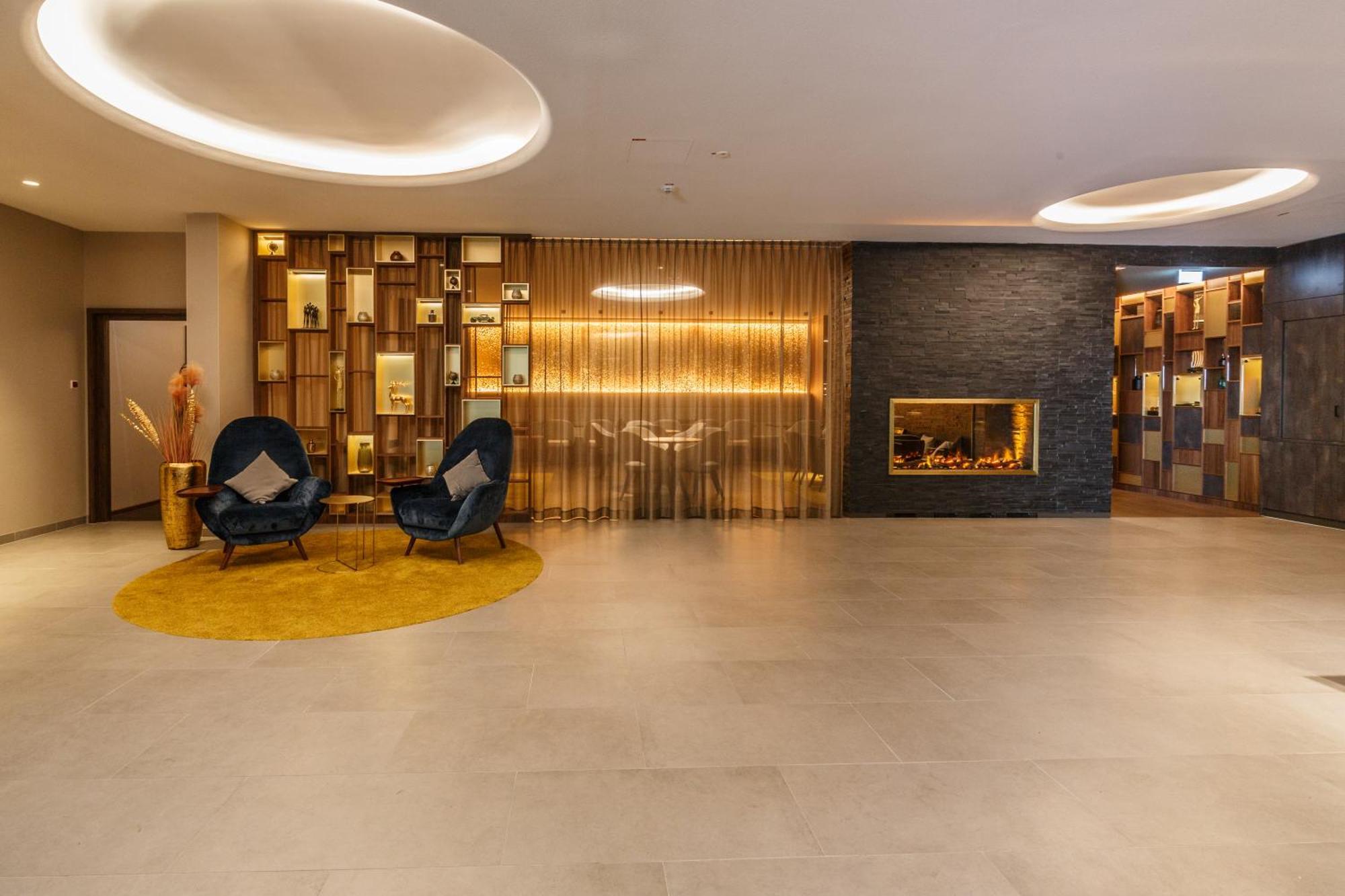 Kranz Parkhotel Siegburg Exteriör bild